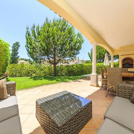 Holiday home Townhouses In Vale Dos Pinheiros
