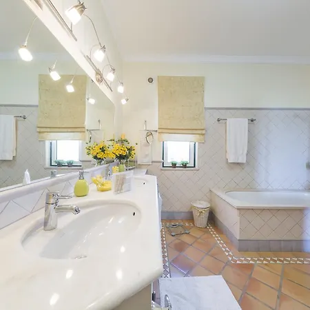 펜션 Townhouses In Vale Dos Pinheiros *